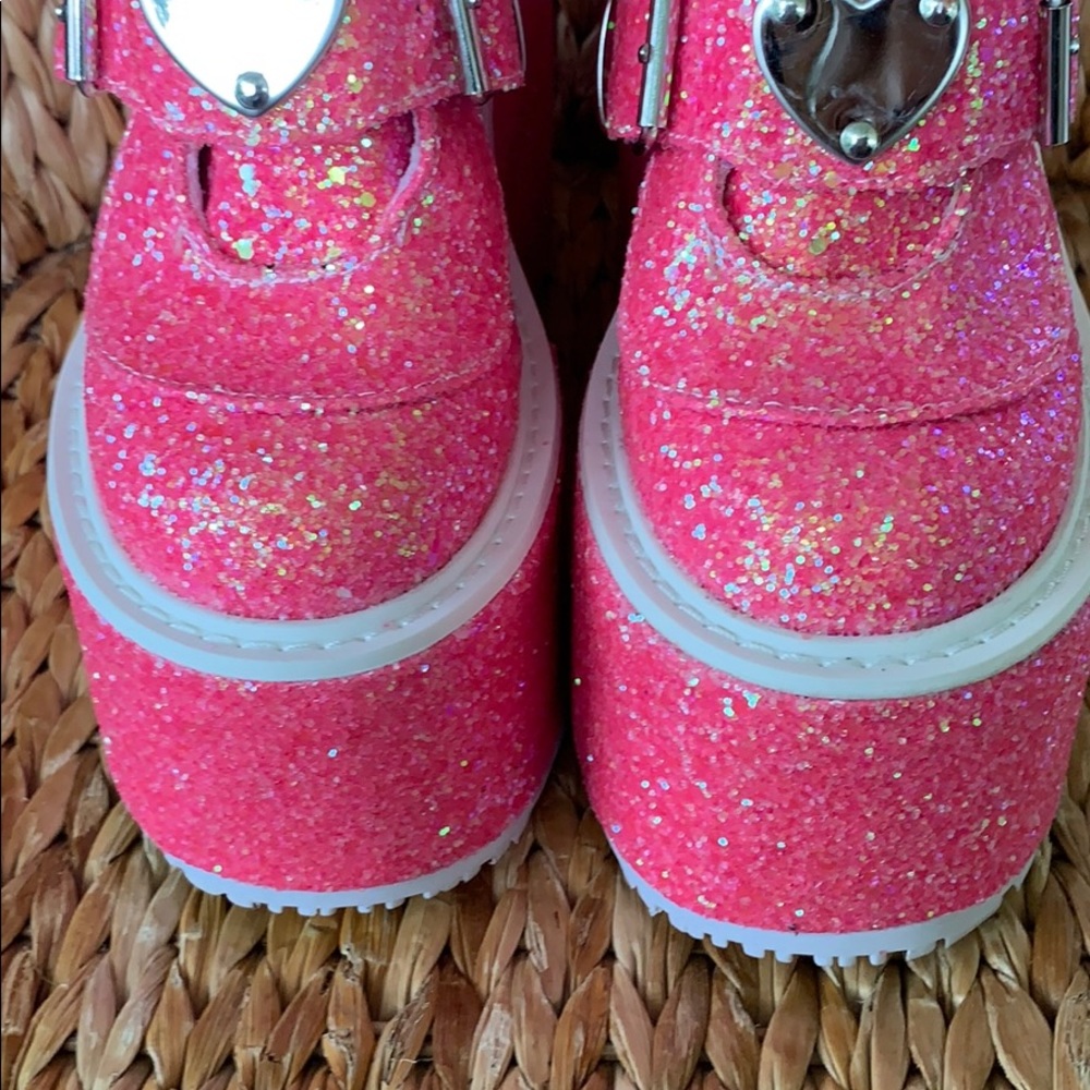 NIB Demonia Pink Candy Glitter Heart Trinity Boots - Picture 5 of 8